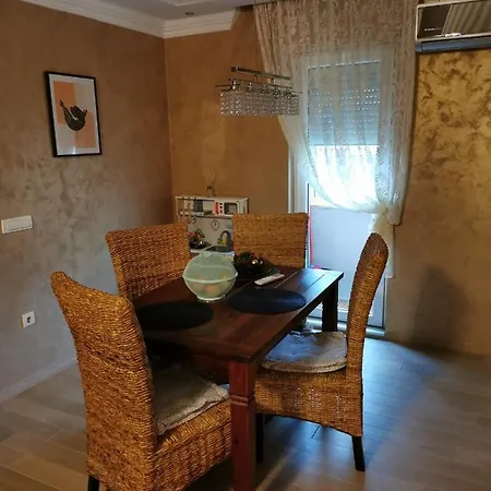 Apartment Lux Lena